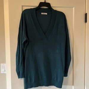 V neck drop shoulder tunic